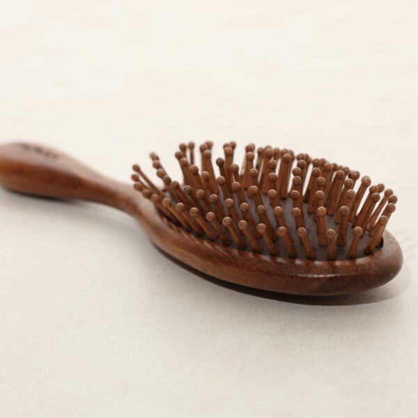 Round Hair Brush - Image 2